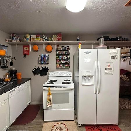 Ez 1 Mile To Fort Sill! Pumpkin Cottage Sleeps 9, Grills, Firepit, Laundry Lawton Extérieur photo