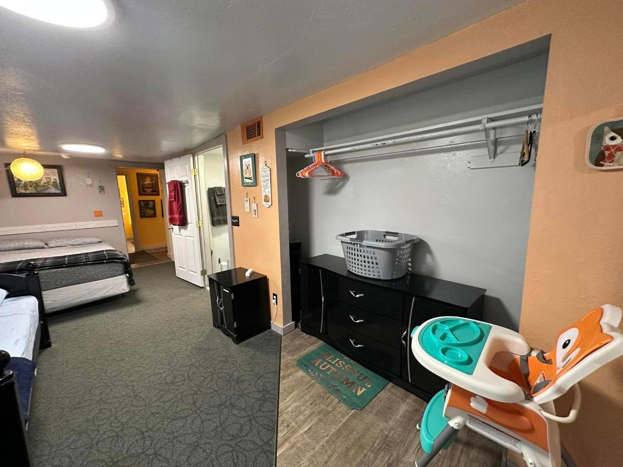 Ez 1 Mile To Fort Sill! Pumpkin Cottage Sleeps 9, Grills, Firepit, Laundry Lawton Extérieur photo